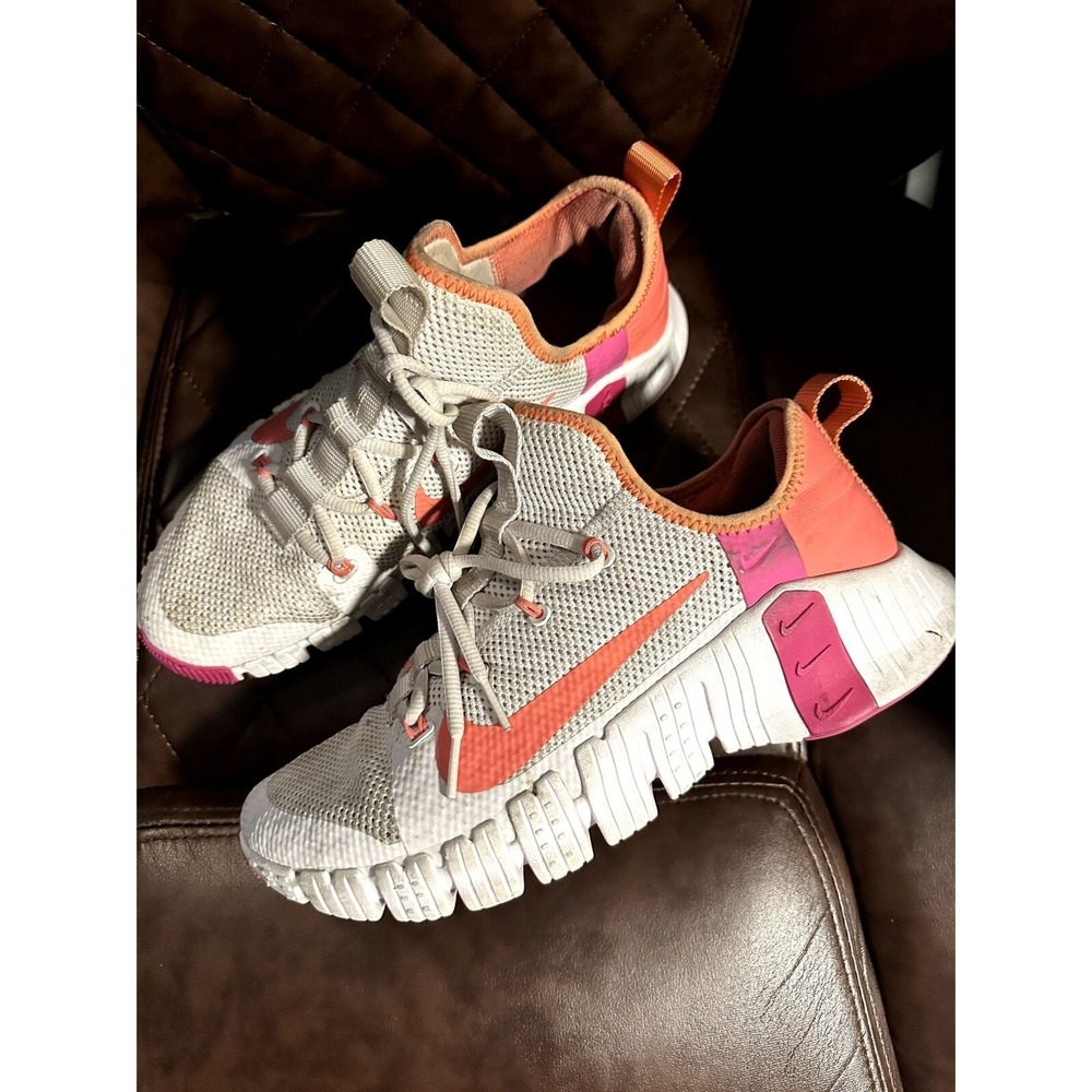 NIKE METACON 3 MENS SNEAKERS C16313-068 SZ (11) GOOD USED CONDITION